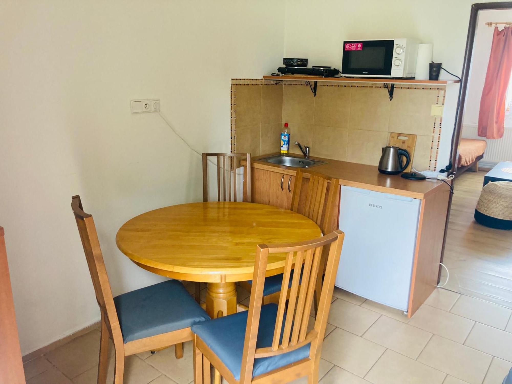 2 * Ceska Lipa